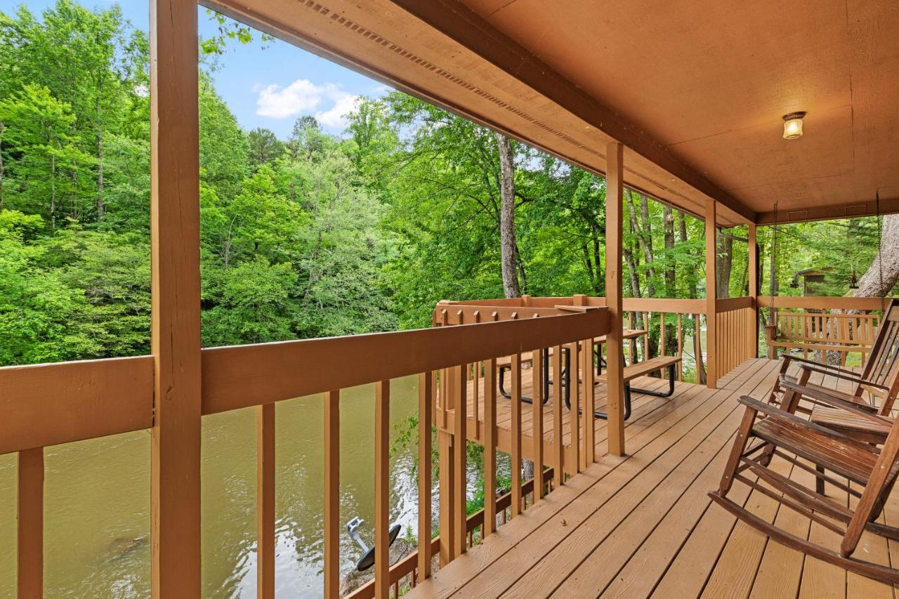 2 Bed 1 Bath Vacation Home In Whittier Экстерьер фото